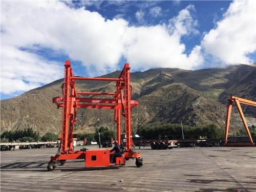 移動式集裝箱吊車