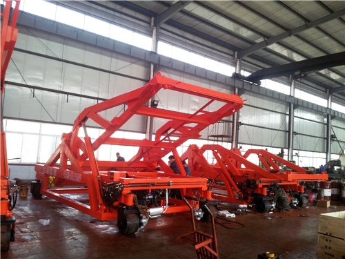 移動式集裝箱翻轉(zhuǎn)機(jī)