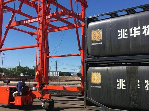 聯(lián)體移動(dòng)式集裝箱吊車